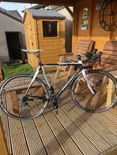 Pinarello FP1 road bike Shimano 105 Groupset with Most parts . SPARES OR REPAIR 