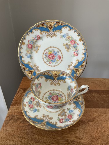 Shelley fine bone china trio - shelley,