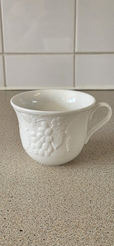 Lovely vintage wedgwood - lovely,