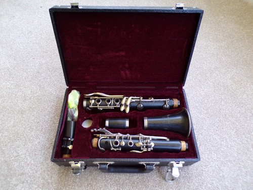 Usa clarinet with - usa,