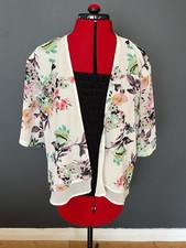 White Kimono With Beautiful Purple And Pink Flowers. Size M 