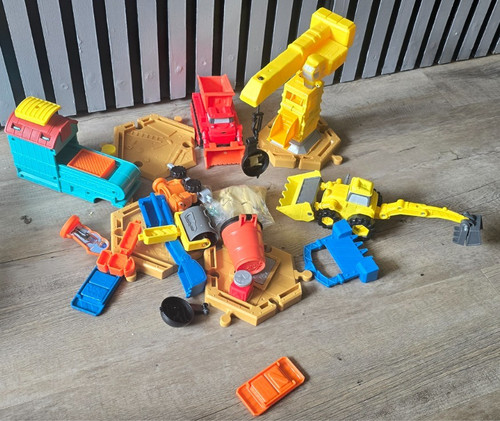 Bob the builder - &, mould