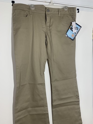 Nwt dickies girl short - girl, 17
