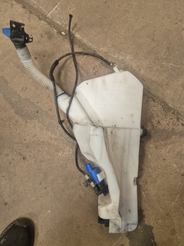 Jaguar windscreen washer - xe,