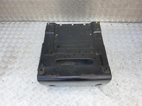 Mercedes vito seat base right - vito,