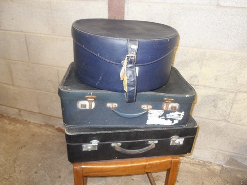 Vintage suitcase stack - 3,