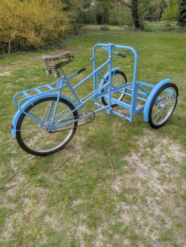 Pashley ice cream - ice, bike
