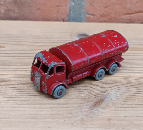 Matchbox series 11b erf - series, no.11b