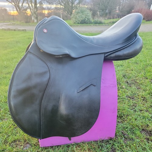 Jeffries falcon event saddle - falcon,