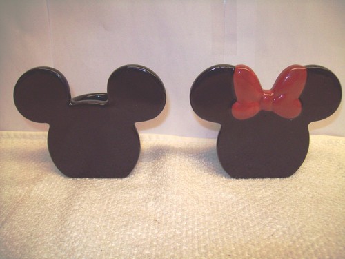 Pair ceramic disney - of,
