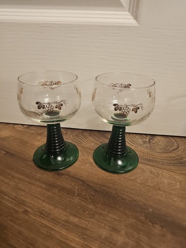 Green beehive wine glass gold - beehive,