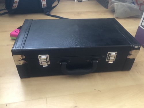 Clarinet used - -,