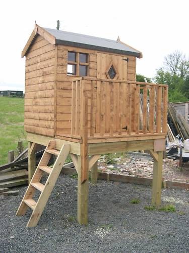 Treehouse playhouse including - treehouse,
