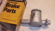 MORRIS MARINA 1971-77 ( SERVO  GENUINE GIRLING BRAKE  MASTER  CYLINDER  4222-144