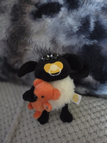 Small shaun the sheep baby - shaun,