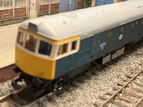 Lima class loco - lima, blue