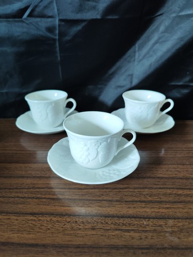 Wedgwood strawberry and - strawberry, vine