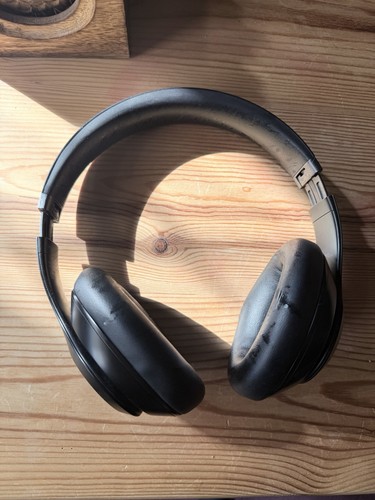 Beats studio pro over - pro, ear