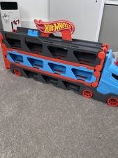 Hot Wheels City Speedway Toy Car Transporter Storage Carrier 2 Metre Racetrack