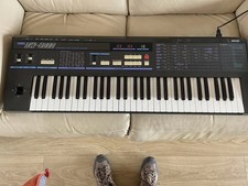 Korg DW-6000 6-Voice Polyphonic  Synth. Excellent Condition. Free delivery