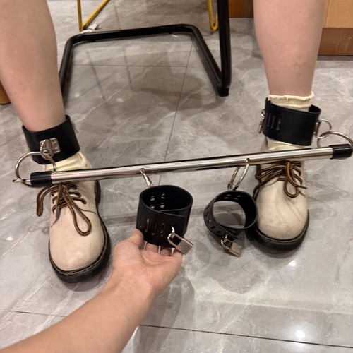 Metal leg spreader bar - leg,