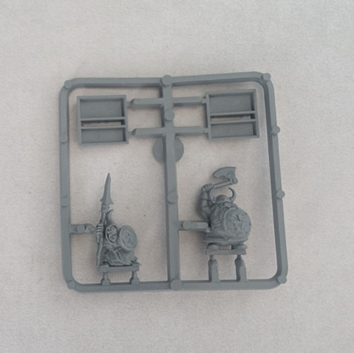 Wfb dwarfs battle - dwarfs, skull