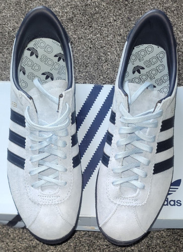 Adidas reverse berlin - reverse,