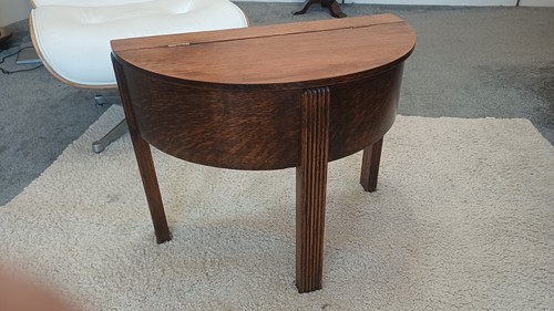 Vintage oak arts - vintage, /