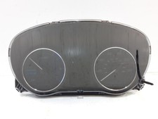 GENUINE 2020 MITSUBISHI OUTLANDER  8100C840 SPEEDOMETER / CLUSTER