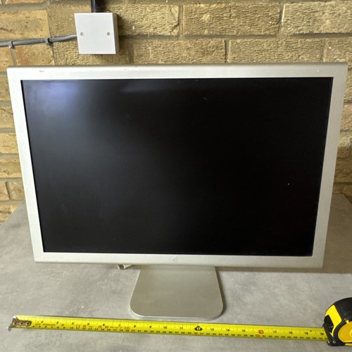 Classic apple cinema - cinema, display