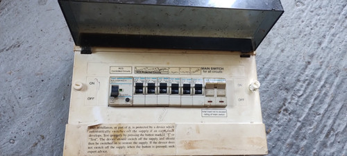 Hager fuseboard mcb - hager, lid