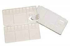 Frisk - Artist Mixing Paint