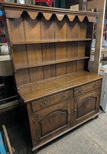 Dark oak welsh dresser / 2