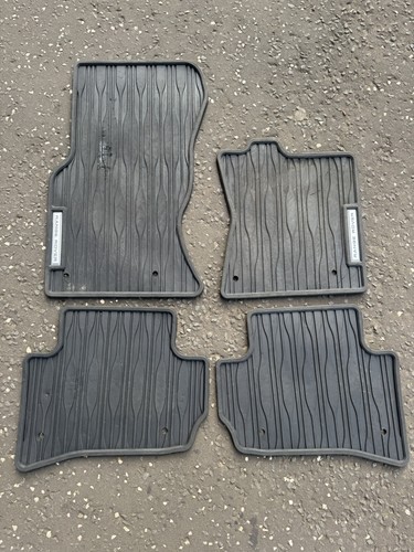 Genuine range rover velar - range,