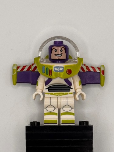 Lego toy story - story, lightyear