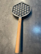 New Cast Iron Bubble Waffle