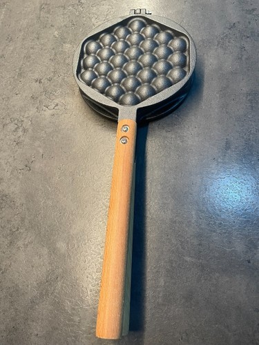 New cast iron bubble - cast, waffle