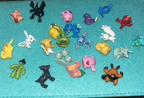 24pc battle action figures - ,