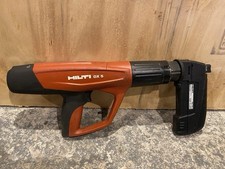 Hilti DX 5 Nail Gun with MX72