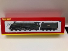 Hornby R2535 BR 4-6-2 Class A4  No. 60029  "Woodcock" BR green DCC READY