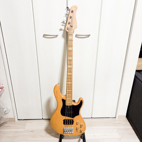 Cort gb74 bass with hipshot - pj,