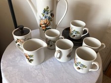 14 pieces of Vintage Myott