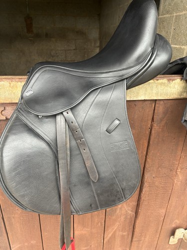 Gfs monarch black jump saddle - monarch,