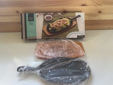 World of Flavours Oriental Cast Iron Sizzle Platter Hot Plate Serving Dish