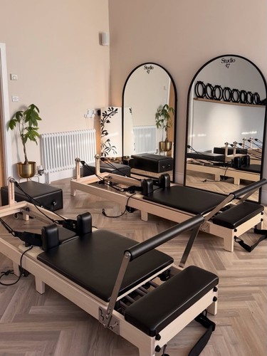 Foldable maple wood reformer - maple,