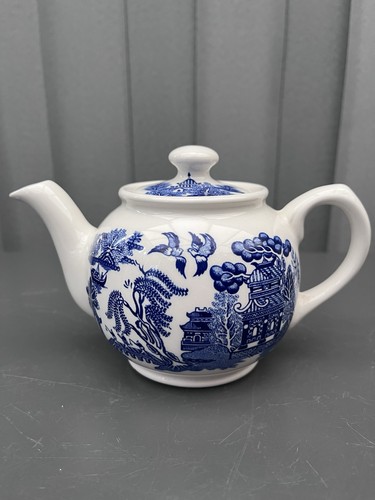 Vintage sadler blue willow - blue,