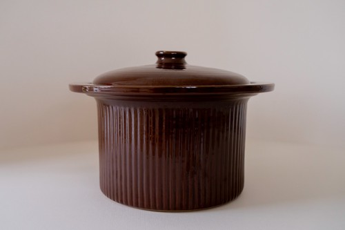 Vintage brown ribbed stoneware - brown,