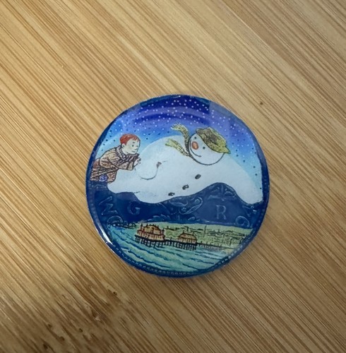 Enamelled hand painted coin - hand,