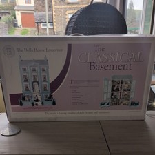 The Classical Georgian Dolls