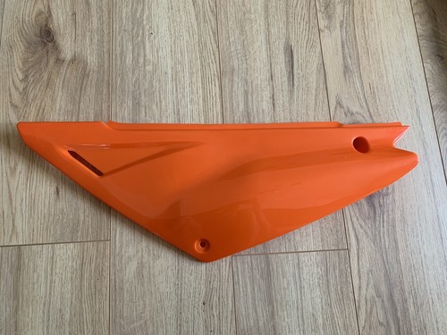 Rear left side - left, panel